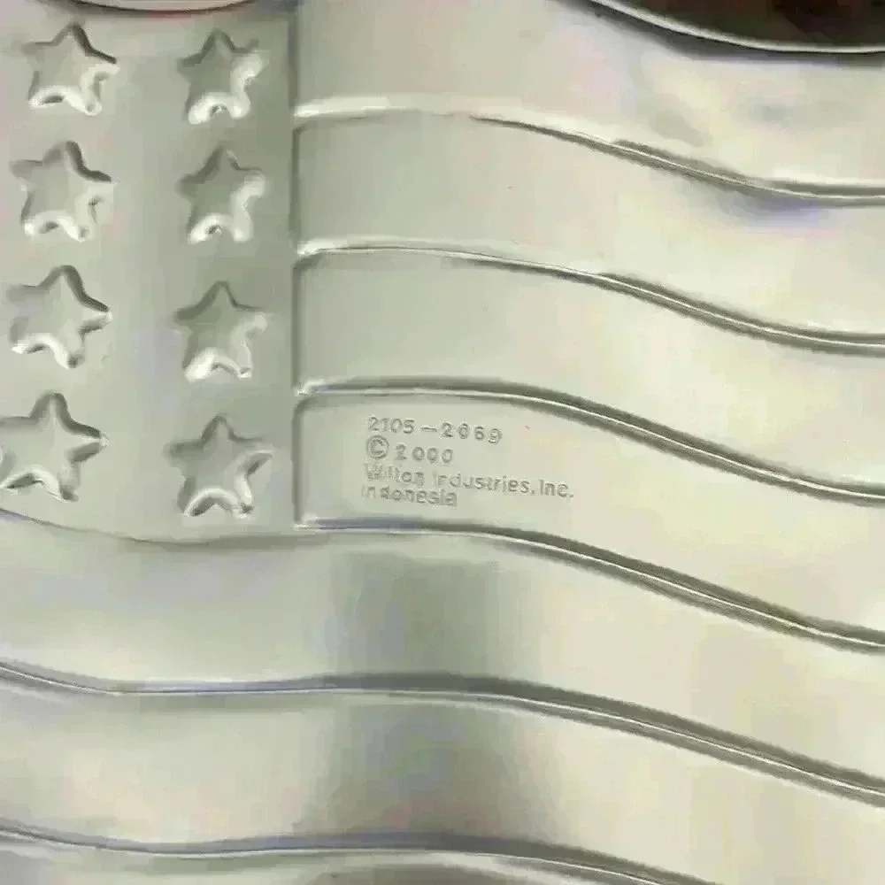 Wilton Stars and Stripes Cake Pan with Instruction Booklet